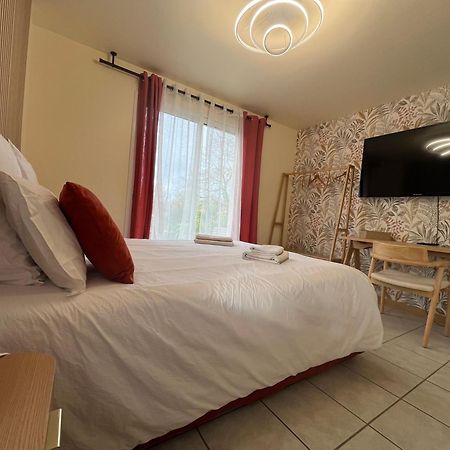 Au Petit Bignon Bed & Breakfast Les Epesses Exterior photo